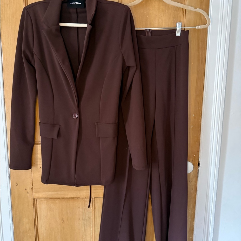 Fashion Nova Brown Women's Two-Piece Set